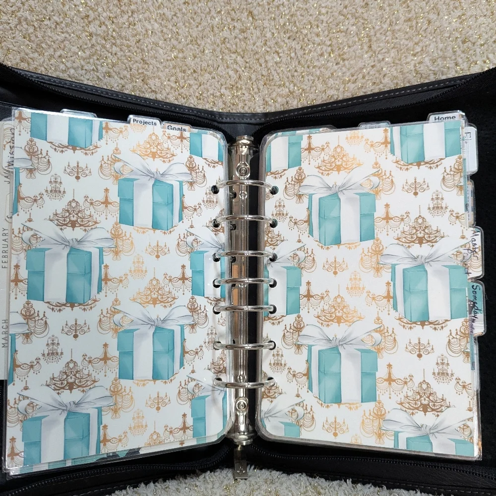 Vintage FRANKLIN COVEY Size 11 x 8.5  Synth Leather ~Planner/Binder Zip